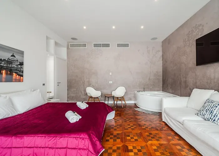 Centre - Spacious - Jacuzzi - Ac - Wifi Apartamento *
